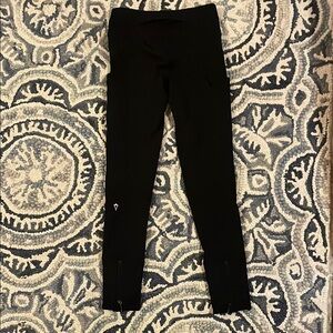 Ivivva girls Leggings size 10